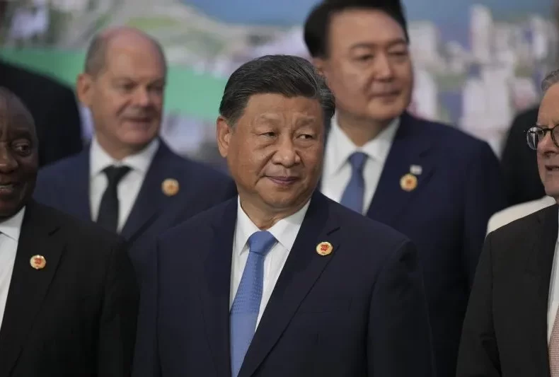 Xi Jinping Diperkirakan Akan Absen di Inaugurasi Trump